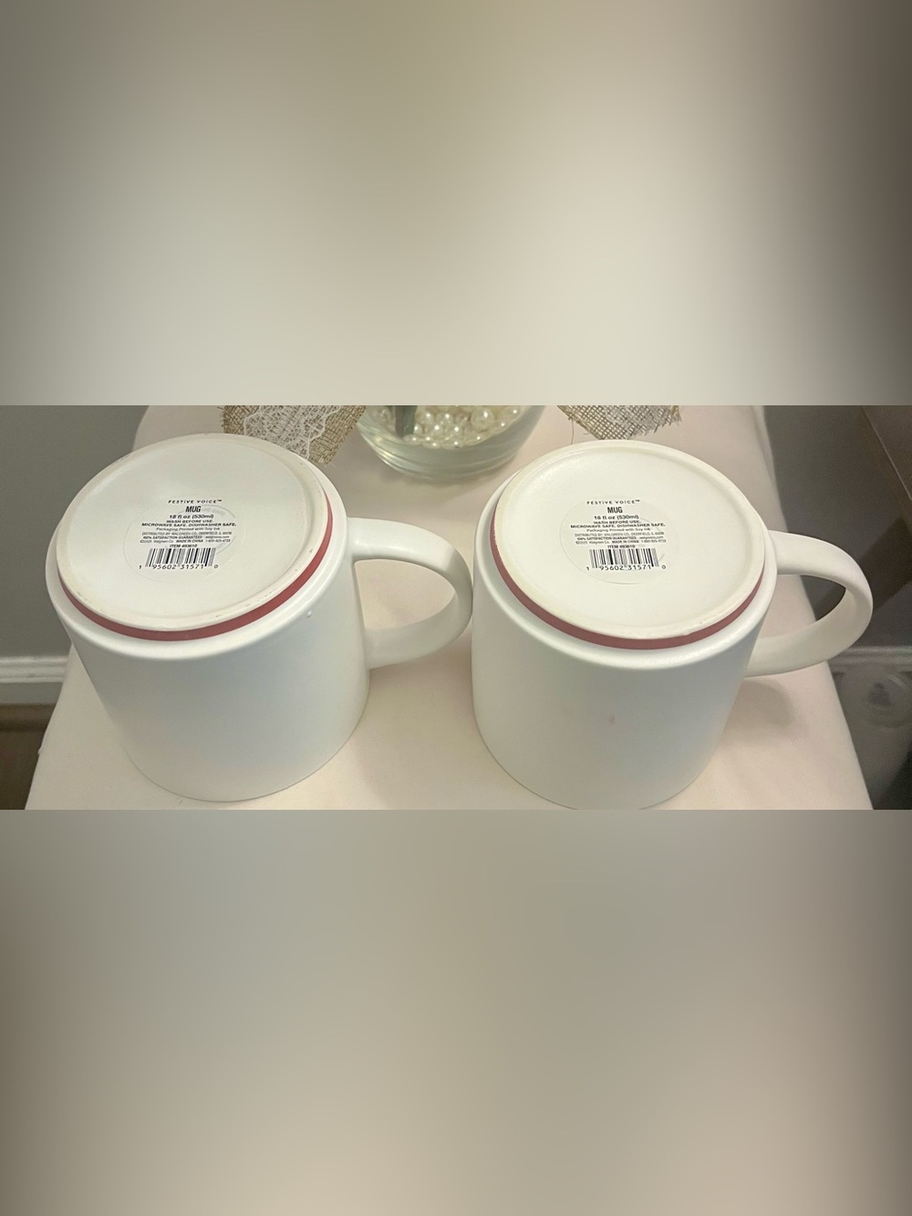 FESTIVE VOICE NWT 18 FL OZ Tartan Plaid 2-Piece Holiday Mug Set. - Picture 5 of 6